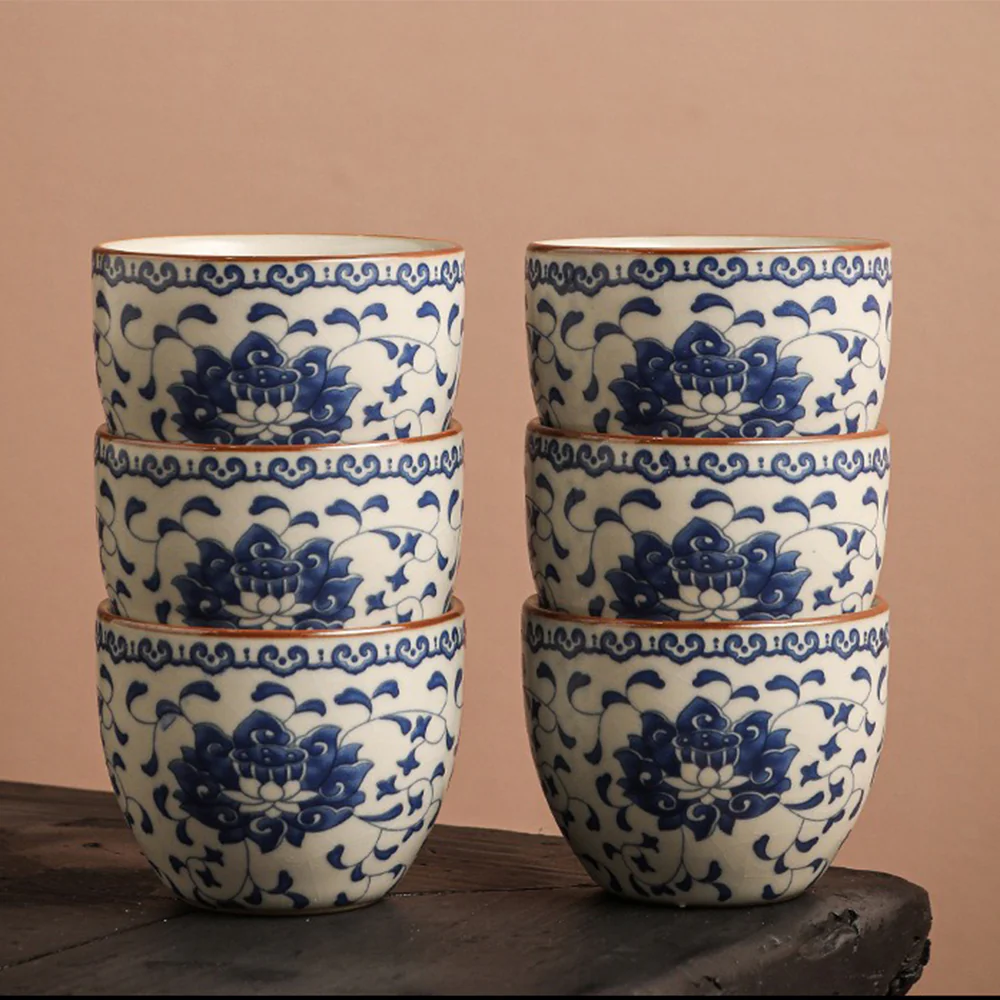 Blue And White Porcelain Automatic Tea Set - Image 4