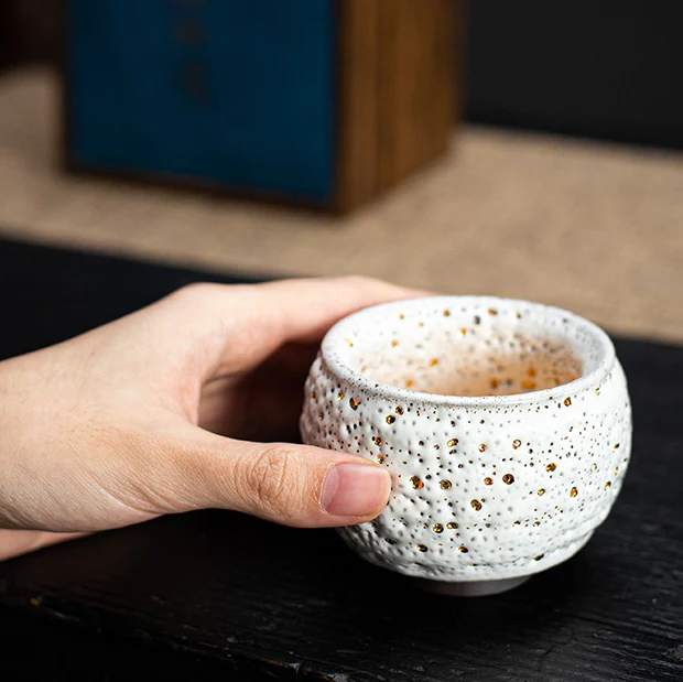 Gold Dotted Shinoyaki Gongfu Tea Cup - Image 8