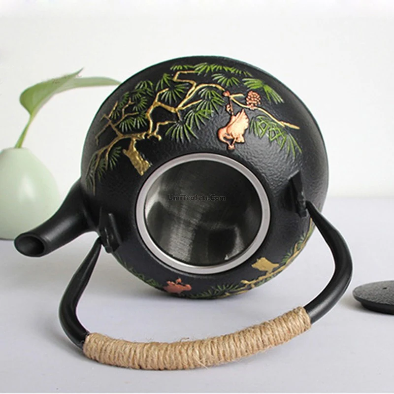 Guest-Greeting Pine Cast Iron Teapot - Image 3