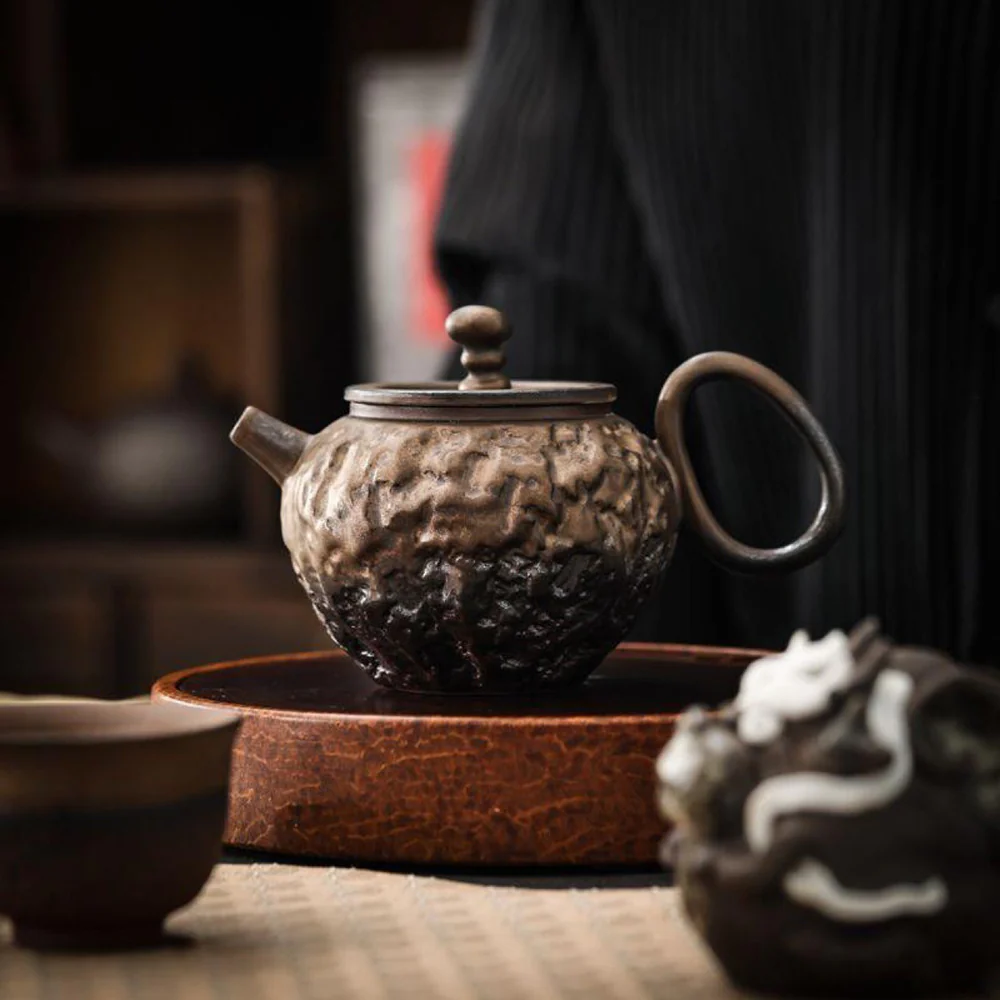 Japanese Gyokko Stone Texture Teapot - Image 3