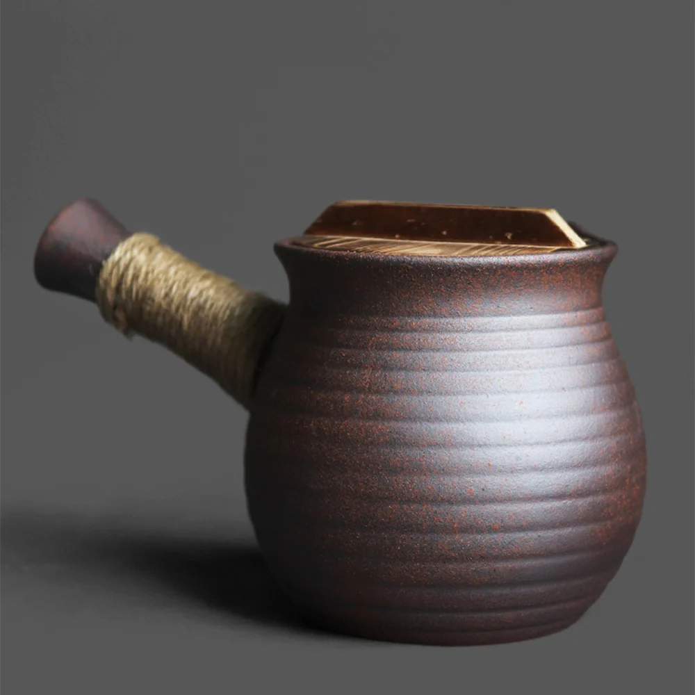 Japanese Kyusu Heating Pot With Wooden Lid - Image 3