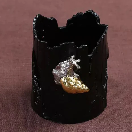 Leaf Tin Tea Strainer With Holder - Image 12