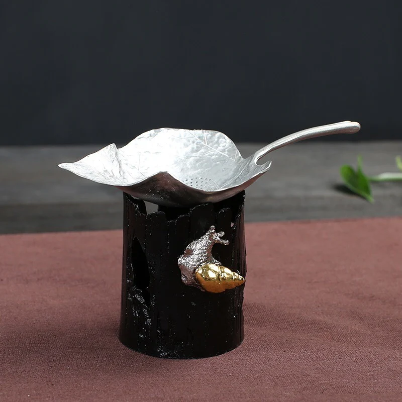 Leaf Tin Tea Strainer With Holder - Image 8