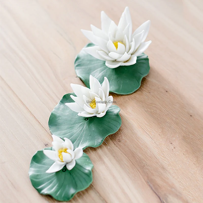 Lotus Flower And Leaf Porcelain Tea Pet - Image 5