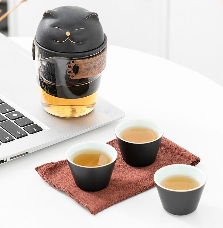 Maneki Neko Fortune Cat Travel Tea Set - Image 7