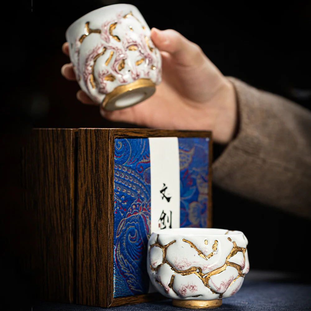 Shinoyaki Gold Gongfu Tea Cup - Image 3