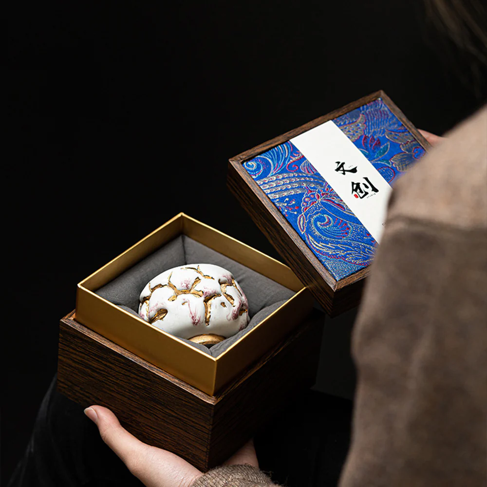 Shinoyaki Gold Gongfu Tea Cup - Image 6