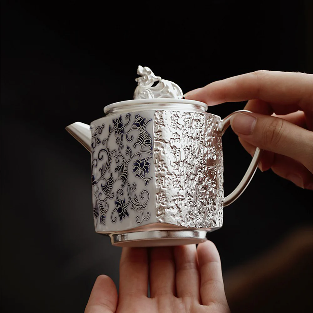 Silver-Gilt Blue And White Engraving Teapot - Image 3