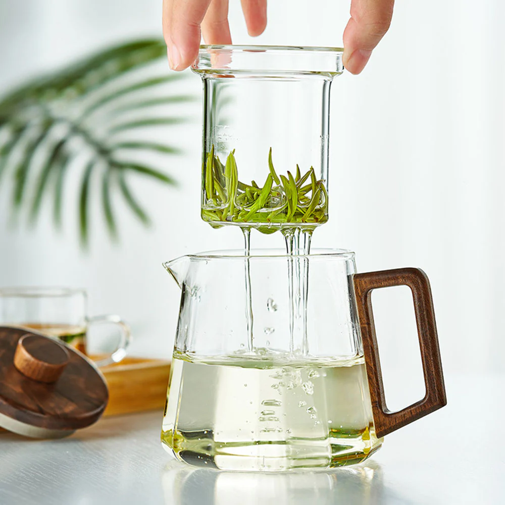 Thickened Glass Wooden Handle Teapot - Image 5