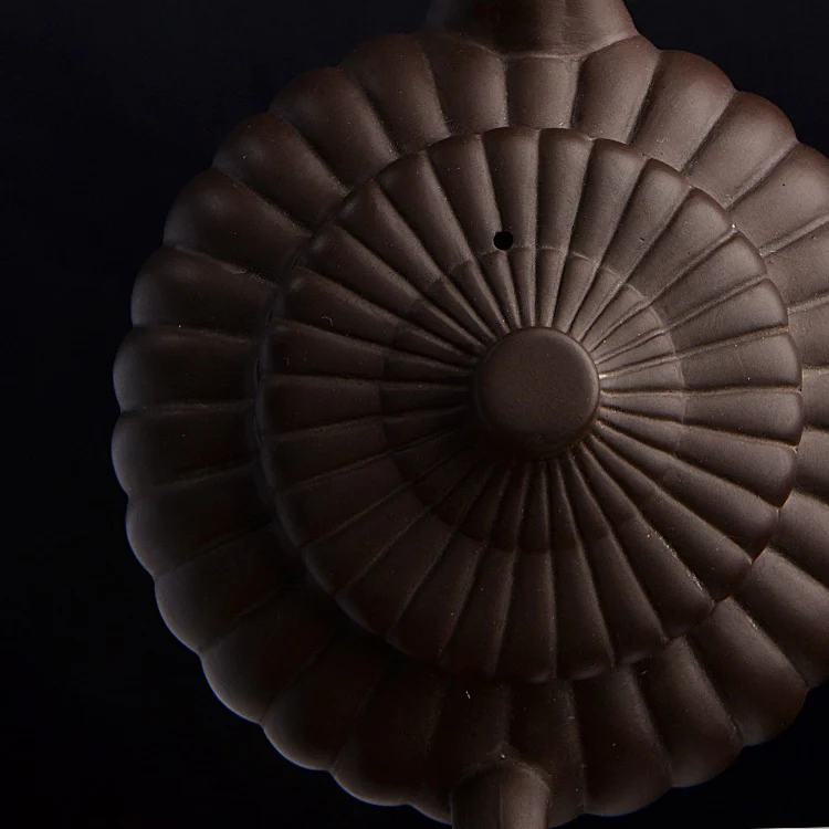 Yixing Purple Clay Tea Set With Travel Bag - Image 3