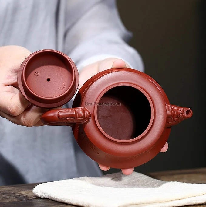 Yixing Red Clay Three Legs Dragon Teapot - Image 5